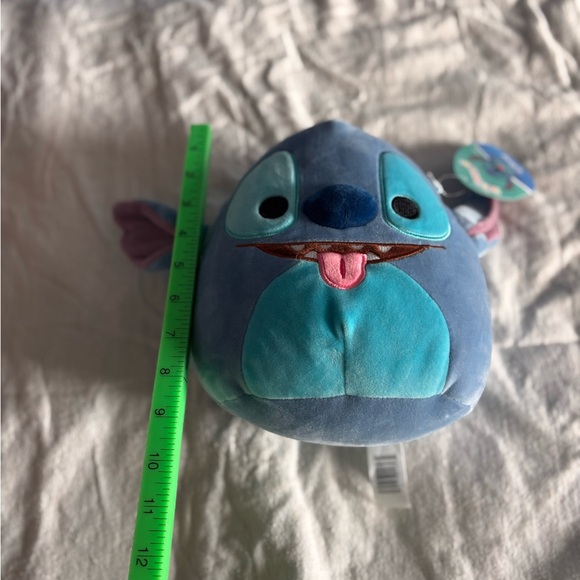 Squishmallow Stitch 7” - Picture 3 of 5